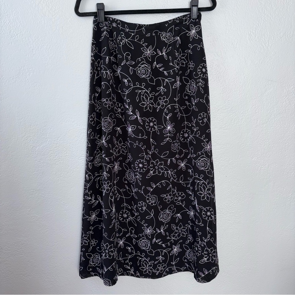 Vintage Talbots Black and White Floral A-Line Skirt